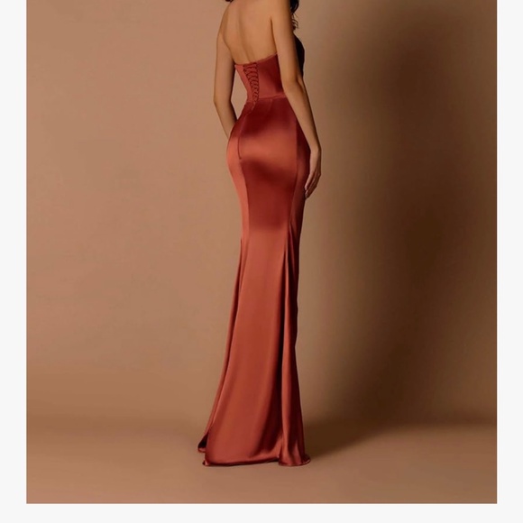 Brand New Black Formal Dress - Picture 2 of 3